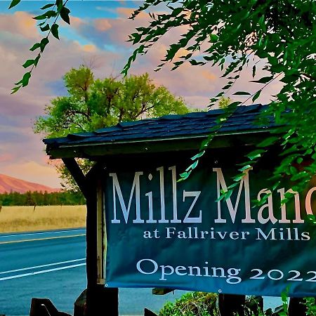 Millz Manor Hotel Fall River Mills Ngoại thất bức ảnh